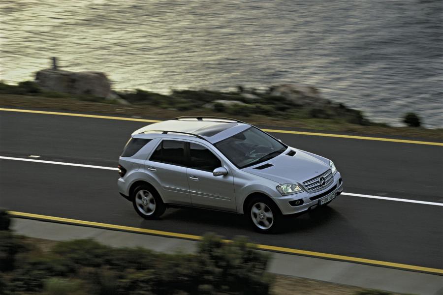  Mercedes-Benz ML-Class 2006 года  (фото 211 из 400)